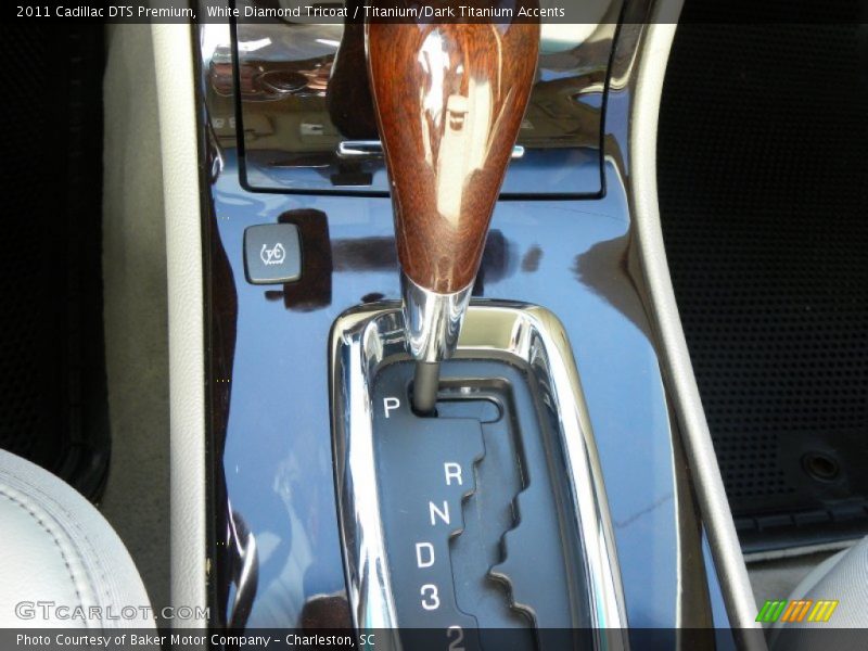 White Diamond Tricoat / Titanium/Dark Titanium Accents 2011 Cadillac DTS Premium