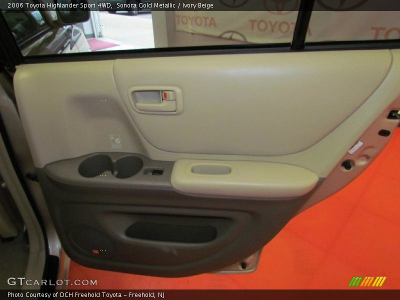 Sonora Gold Metallic / Ivory Beige 2006 Toyota Highlander Sport 4WD