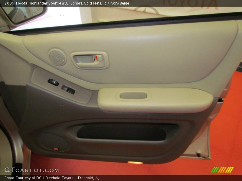 Sonora Gold Metallic / Ivory Beige 2006 Toyota Highlander Sport 4WD
