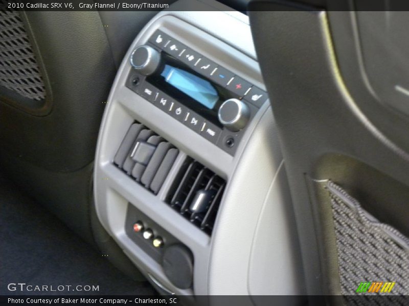 Gray Flannel / Ebony/Titanium 2010 Cadillac SRX V6
