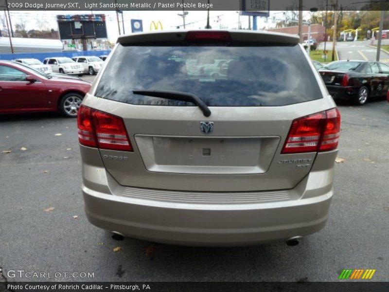 Light Sandstone Metallic / Pastel Pebble Beige 2009 Dodge Journey SXT