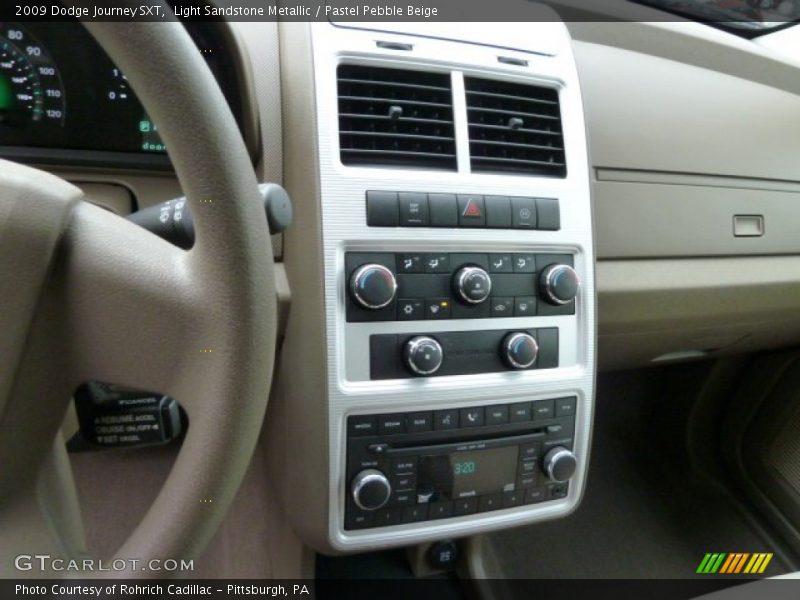 Light Sandstone Metallic / Pastel Pebble Beige 2009 Dodge Journey SXT