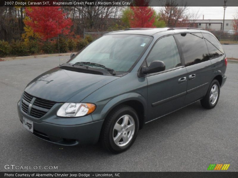 Magnesium Green Pearl / Medium Slate Gray 2007 Dodge Caravan SXT