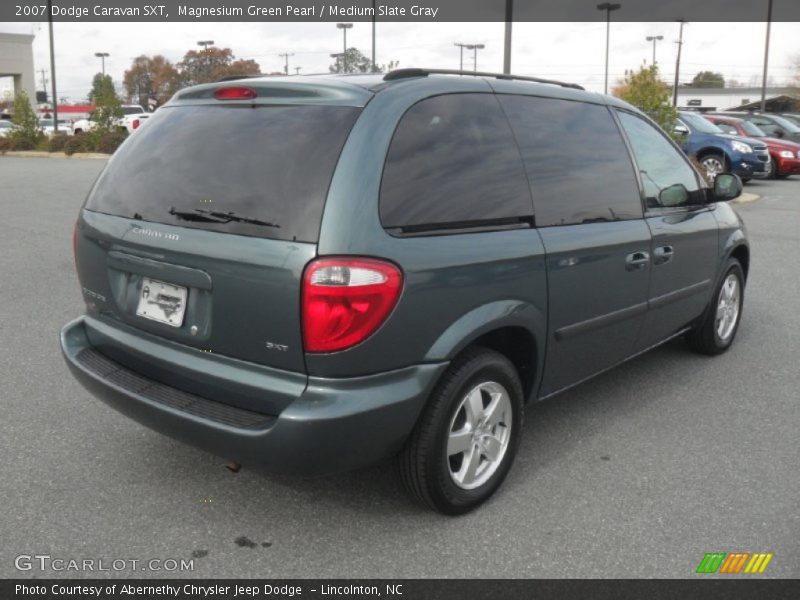 Magnesium Green Pearl / Medium Slate Gray 2007 Dodge Caravan SXT