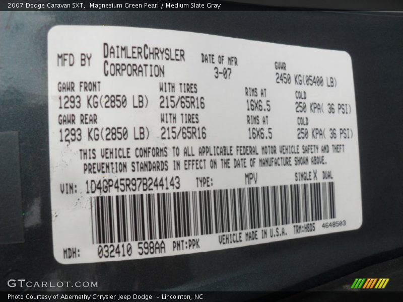 Magnesium Green Pearl / Medium Slate Gray 2007 Dodge Caravan SXT