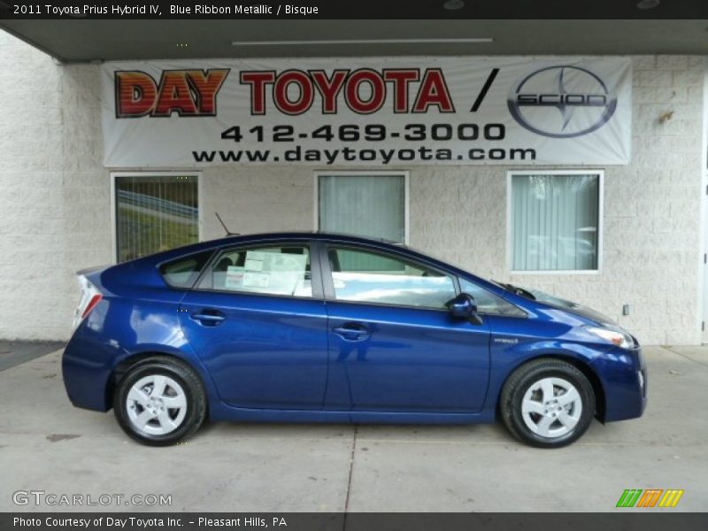 Blue Ribbon Metallic / Bisque 2011 Toyota Prius Hybrid IV