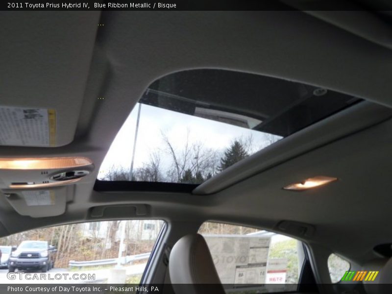 Blue Ribbon Metallic / Bisque 2011 Toyota Prius Hybrid IV