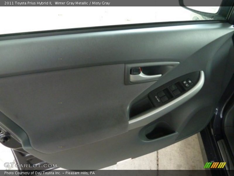 Winter Gray Metallic / Misty Gray 2011 Toyota Prius Hybrid II