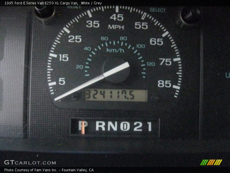 White / Grey 1995 Ford E Series Van E250 XL Cargo Van