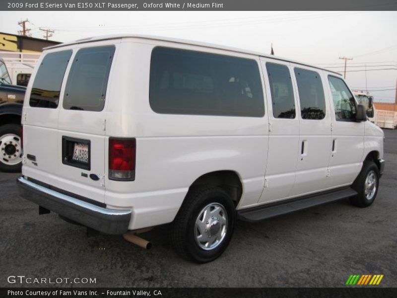 Oxford White / Medium Flint 2009 Ford E Series Van E150 XLT Passenger