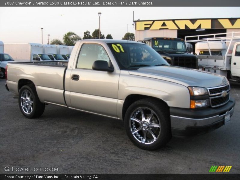 Doeskin Tan / Dark Charcoal 2007 Chevrolet Silverado 1500 Classic LS Regular Cab