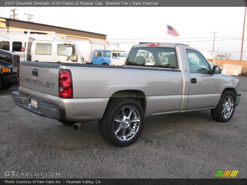 Doeskin Tan / Dark Charcoal 2007 Chevrolet Silverado 1500 Classic LS Regular Cab