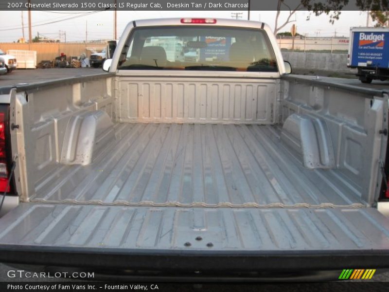 Doeskin Tan / Dark Charcoal 2007 Chevrolet Silverado 1500 Classic LS Regular Cab
