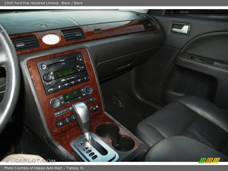 Black / Black 2005 Ford Five Hundred Limited