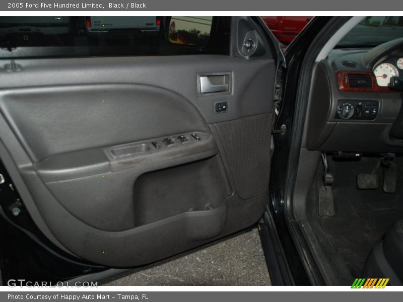 Black / Black 2005 Ford Five Hundred Limited