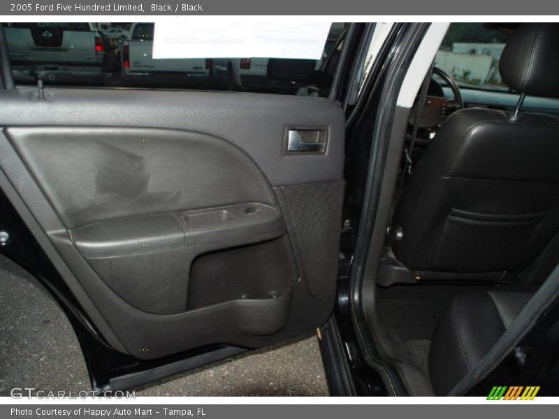 Black / Black 2005 Ford Five Hundred Limited