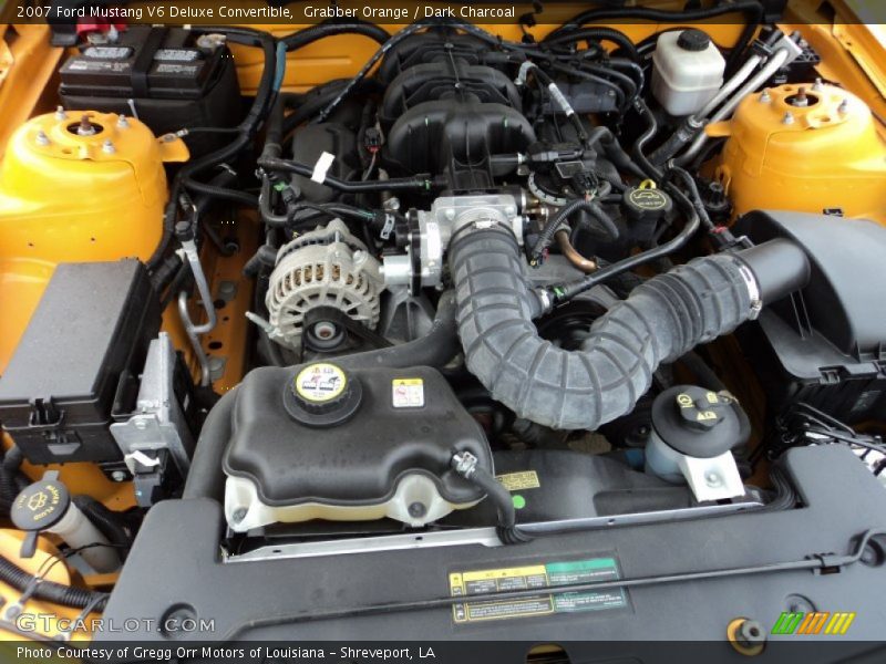 Grabber Orange / Dark Charcoal 2007 Ford Mustang V6 Deluxe Convertible
