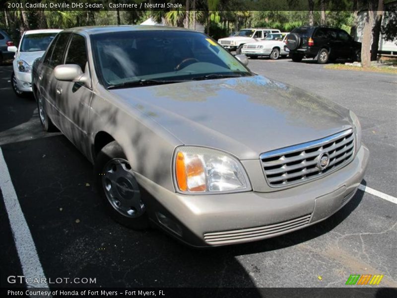 Cashmere / Neutral Shale 2001 Cadillac DeVille DHS Sedan