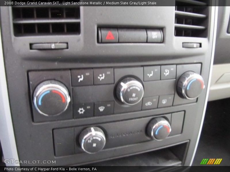 Light Sandstone Metallic / Medium Slate Gray/Light Shale 2008 Dodge Grand Caravan SXT