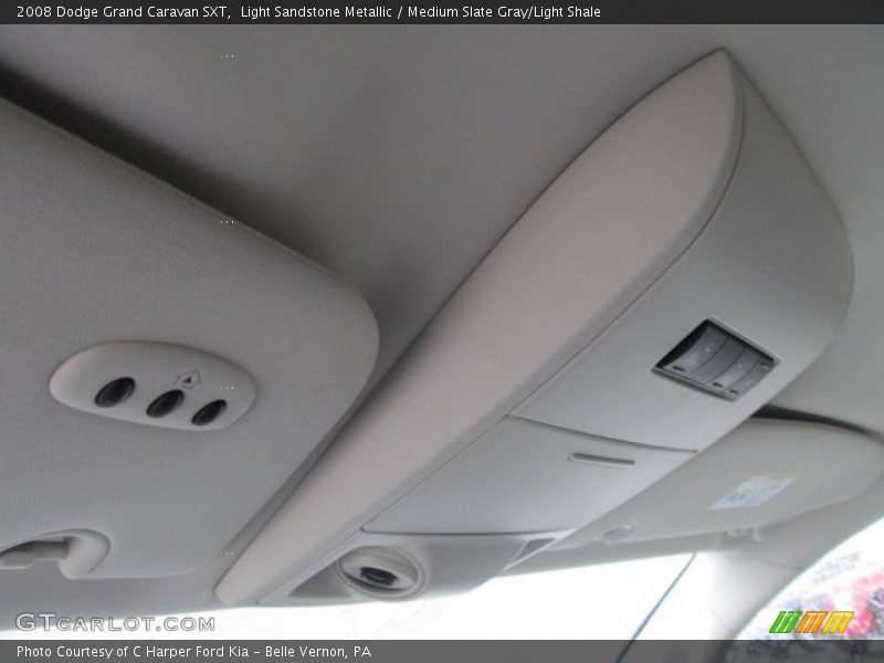 Light Sandstone Metallic / Medium Slate Gray/Light Shale 2008 Dodge Grand Caravan SXT