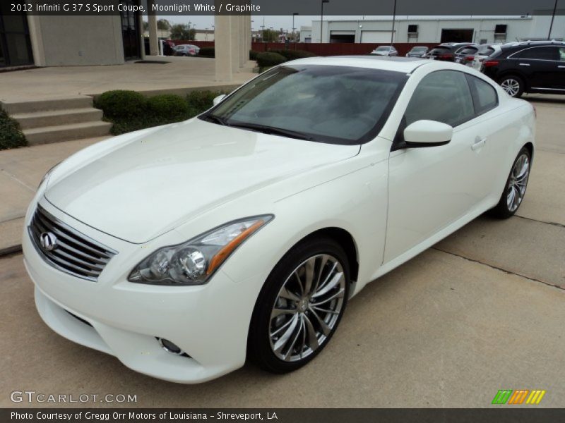 Front 3/4 View of 2012 G 37 S Sport Coupe