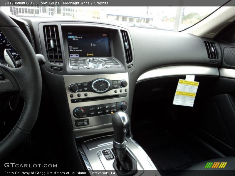 Controls of 2012 G 37 S Sport Coupe