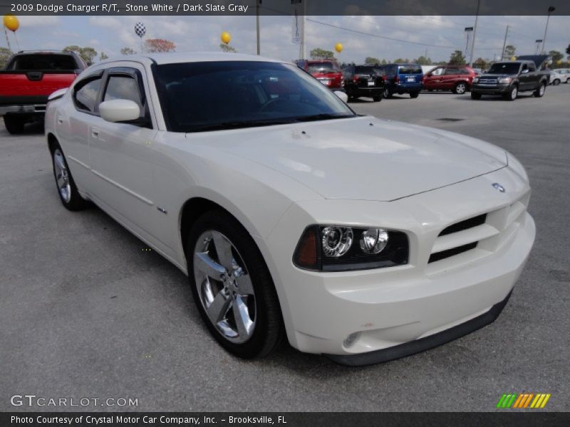 Front 3/4 View of 2009 Charger R/T