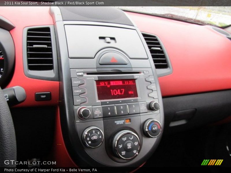 Shadow Black / Red/Black Sport Cloth 2011 Kia Soul Sport