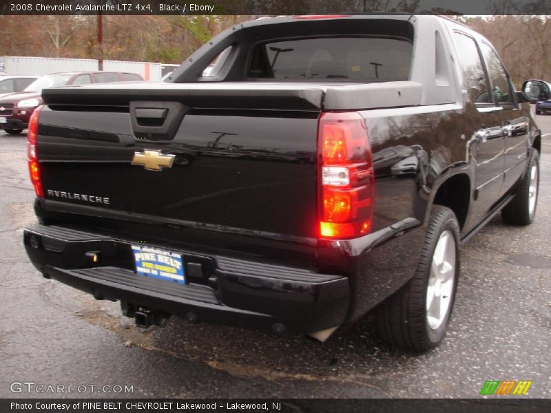Black / Ebony 2008 Chevrolet Avalanche LTZ 4x4