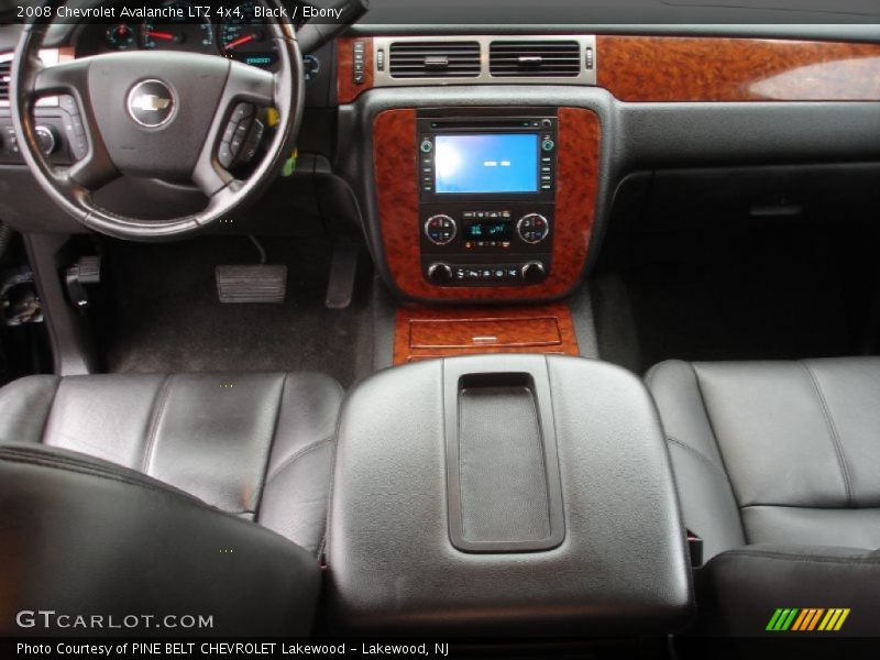Black / Ebony 2008 Chevrolet Avalanche LTZ 4x4