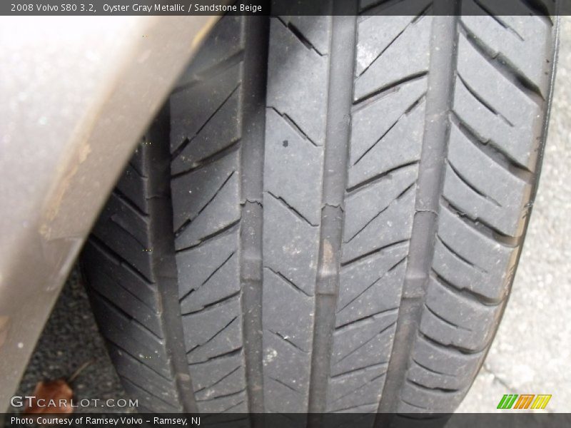 Oyster Gray Metallic / Sandstone Beige 2008 Volvo S80 3.2