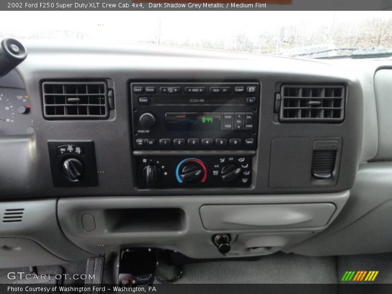 Dark Shadow Grey Metallic / Medium Flint 2002 Ford F250 Super Duty XLT Crew Cab 4x4