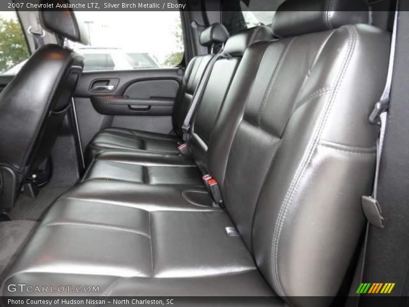 Silver Birch Metallic / Ebony 2007 Chevrolet Avalanche LTZ