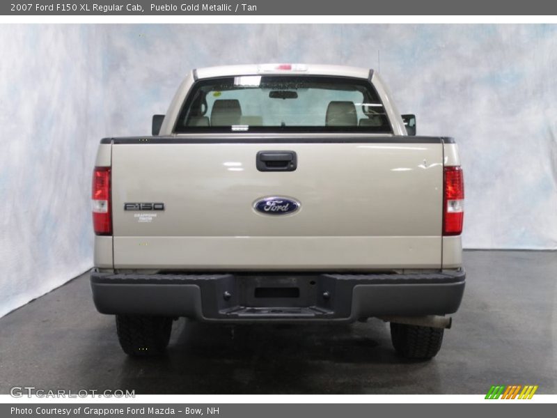 Pueblo Gold Metallic / Tan 2007 Ford F150 XL Regular Cab