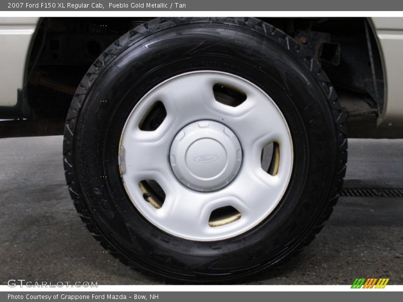 Pueblo Gold Metallic / Tan 2007 Ford F150 XL Regular Cab