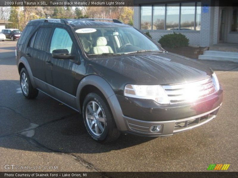 Tuxedo Black Metallic / Medium Light Stone 2009 Ford Taurus X SEL