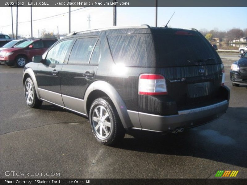 Tuxedo Black Metallic / Medium Light Stone 2009 Ford Taurus X SEL