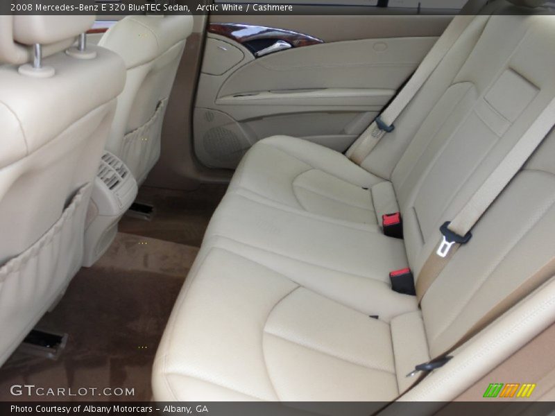 Arctic White / Cashmere 2008 Mercedes-Benz E 320 BlueTEC Sedan