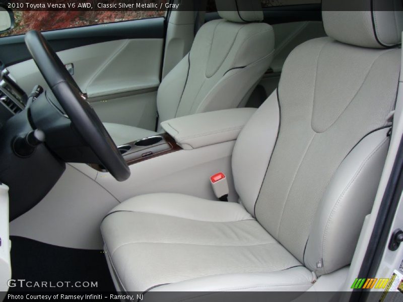 Front Seat of 2010 Venza V6 AWD