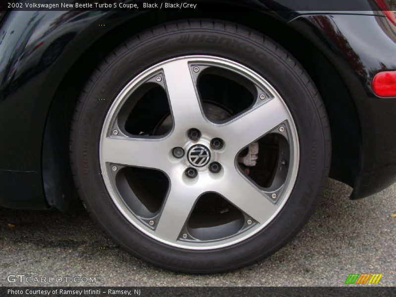  2002 New Beetle Turbo S Coupe Wheel