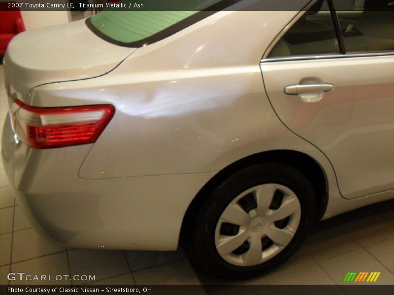 Titanium Metallic / Ash 2007 Toyota Camry LE