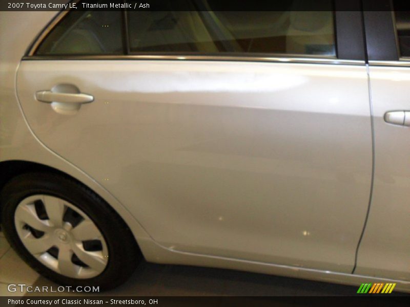 Titanium Metallic / Ash 2007 Toyota Camry LE