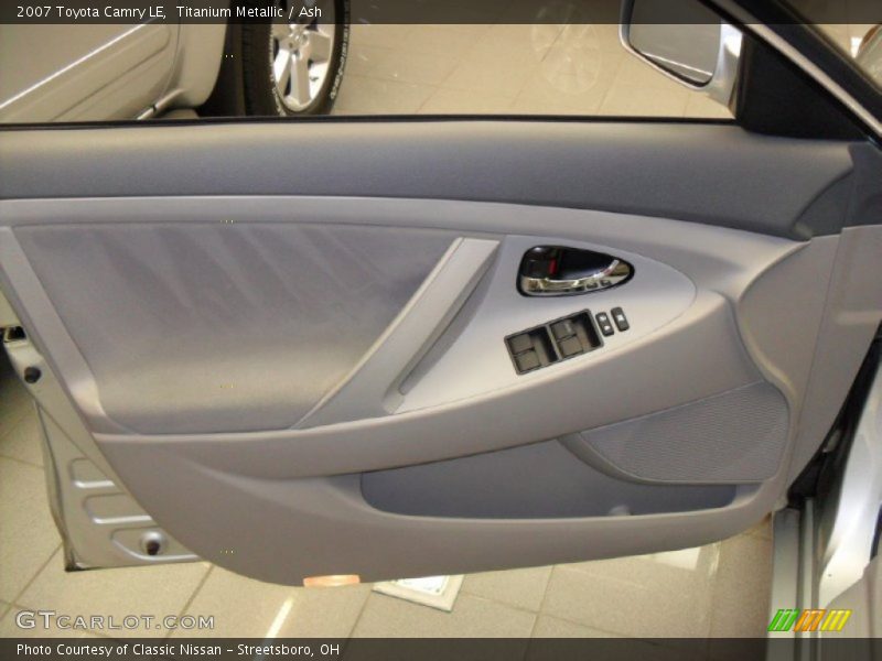 Titanium Metallic / Ash 2007 Toyota Camry LE