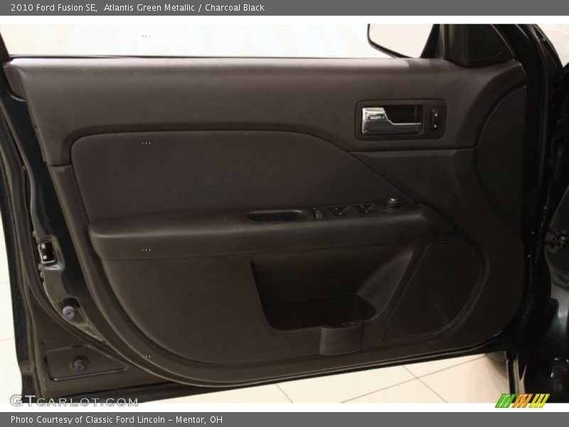 Atlantis Green Metallic / Charcoal Black 2010 Ford Fusion SE