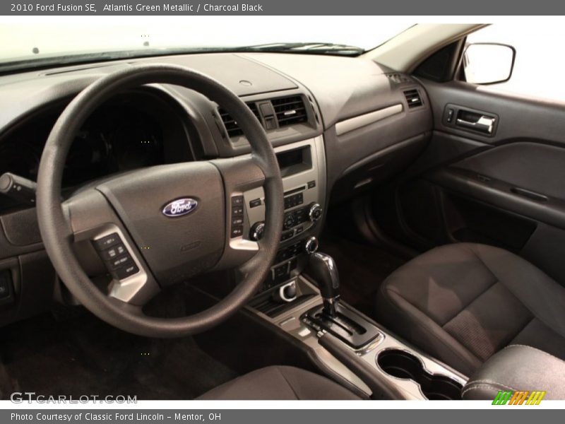 Atlantis Green Metallic / Charcoal Black 2010 Ford Fusion SE