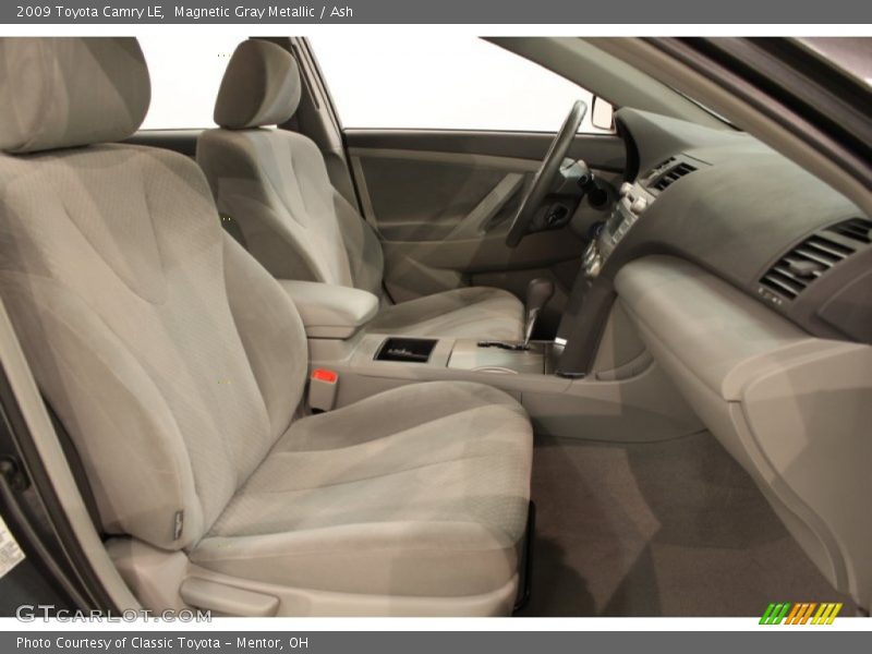 Magnetic Gray Metallic / Ash 2009 Toyota Camry LE