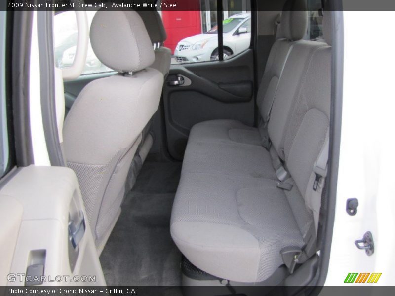 Avalanche White / Steel 2009 Nissan Frontier SE Crew Cab