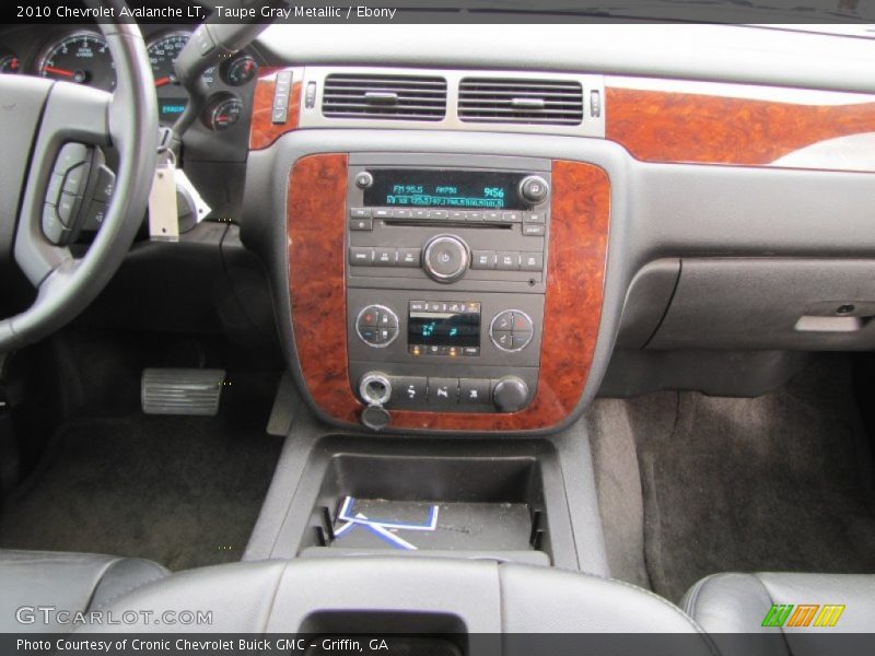 Taupe Gray Metallic / Ebony 2010 Chevrolet Avalanche LT