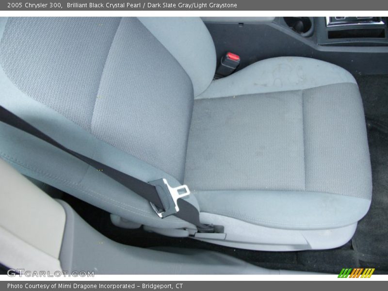 Brilliant Black Crystal Pearl / Dark Slate Gray/Light Graystone 2005 Chrysler 300