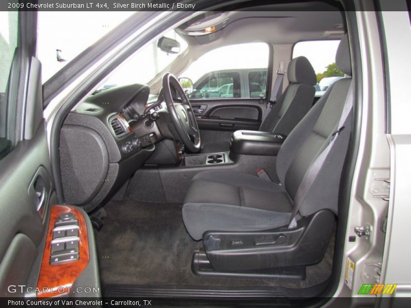 Silver Birch Metallic / Ebony 2009 Chevrolet Suburban LT 4x4